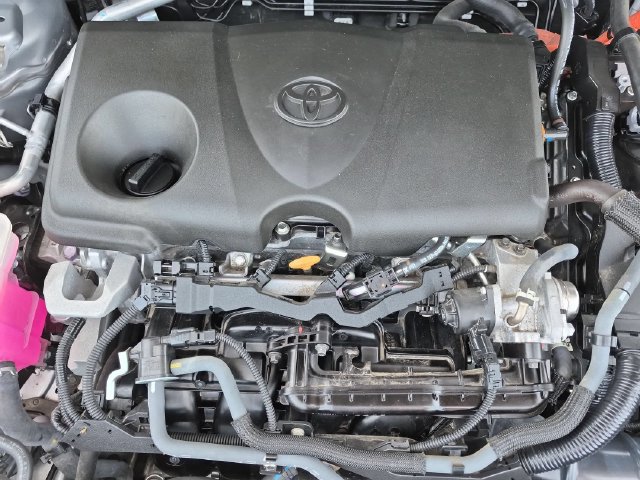 Used 2022 Toyota RAV4 XSE AWD/4WD image 23