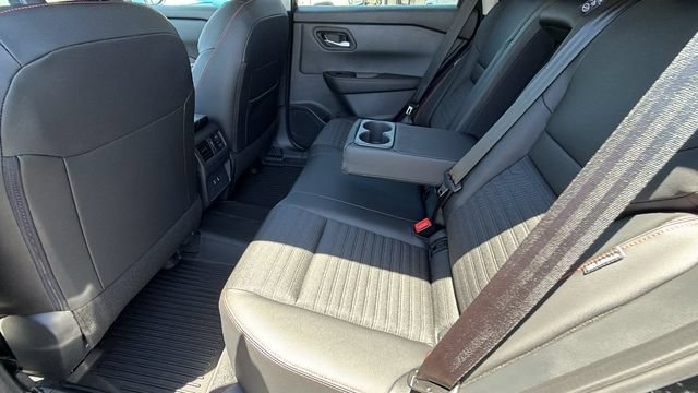 New 2026 Nissan Rogue SV AWD/4WD image 16
