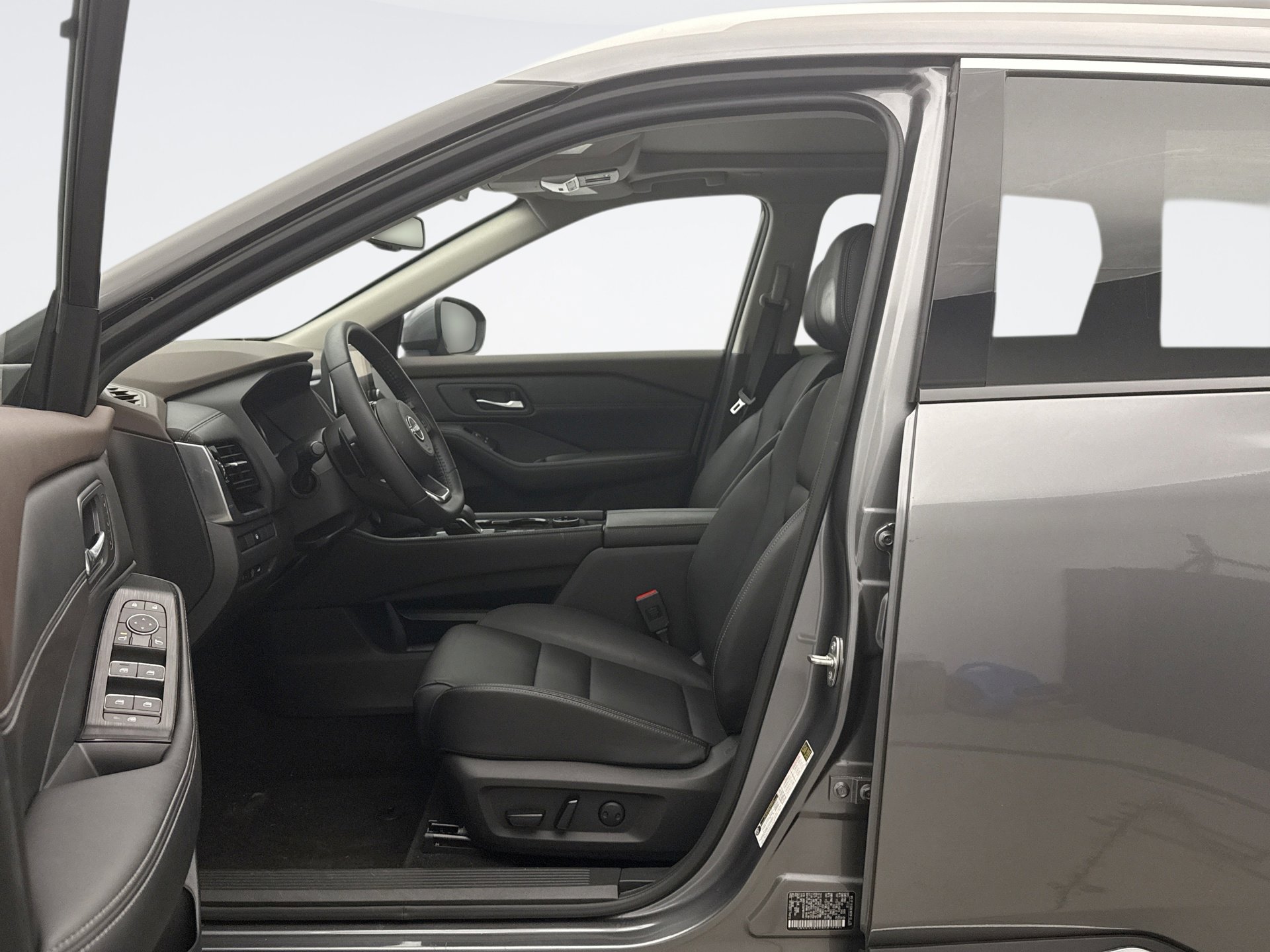 Used 2023 Nissan Rogue SL AWD/4WD image 8