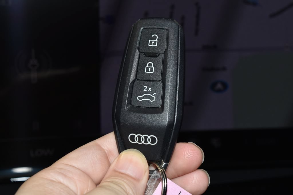 Used 2025 Audi A5 2.0T Premium w/ Premium Plus AWD/4WD image 16