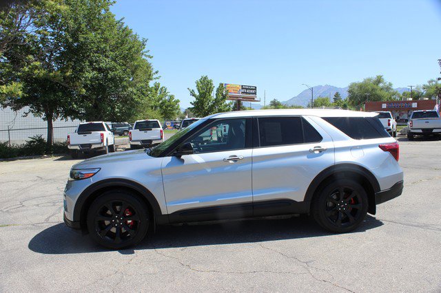 Used 2021 Ford Explorer ST w/ ST Street Pack image 2