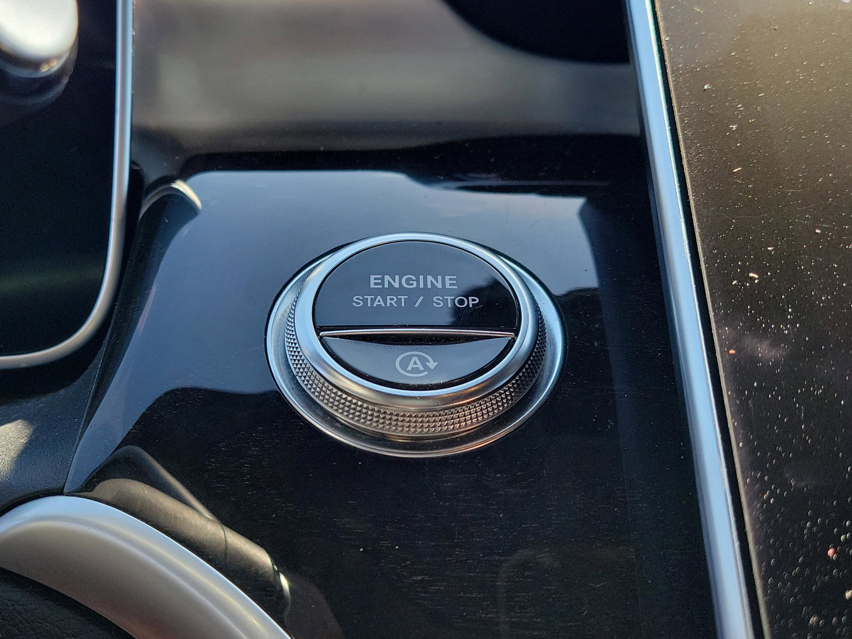 Certified 2024 Mercedes-Benz GLC 300 4MATIC image 9