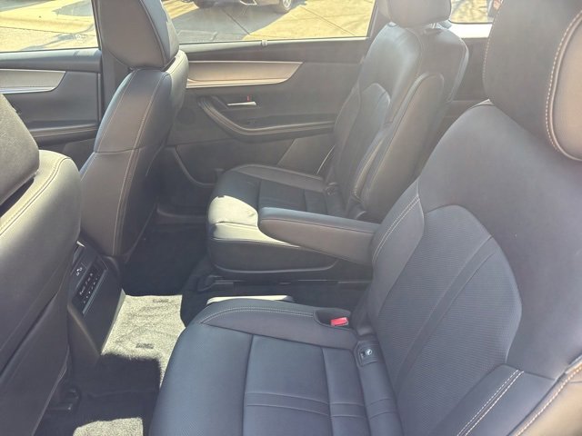 Used 2024 MAZDA CX-90 3.3 Turbo w/ Premium Package image 32