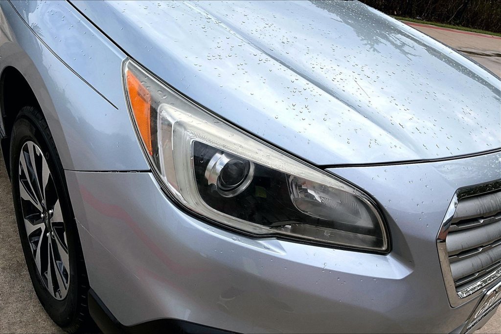 Used 2016 Subaru Outback 2.5i Limited AWD/4WD image 39