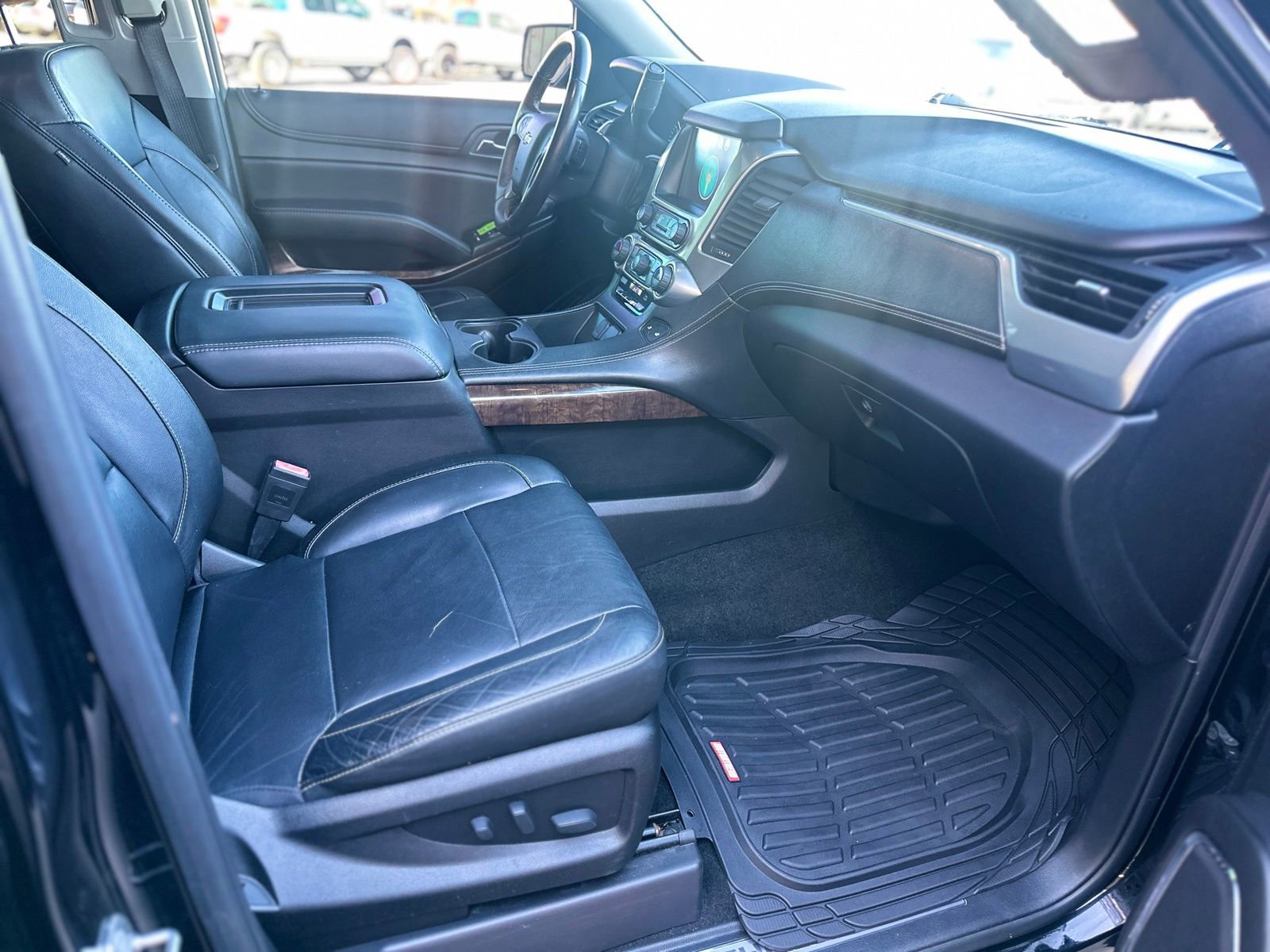 Used 2018 Chevrolet Tahoe LT w/ Texas Edition Package image 34