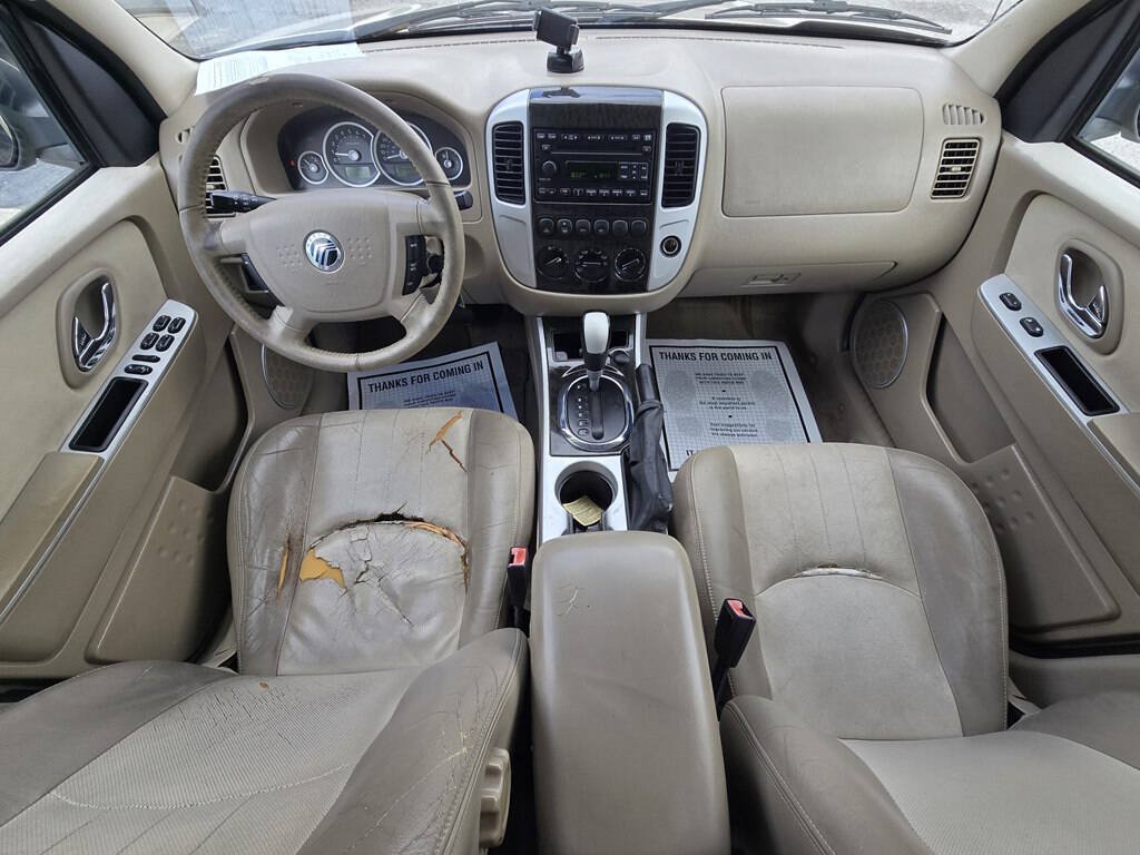 Used 2007 Mercury Mariner Luxury FWD image 12