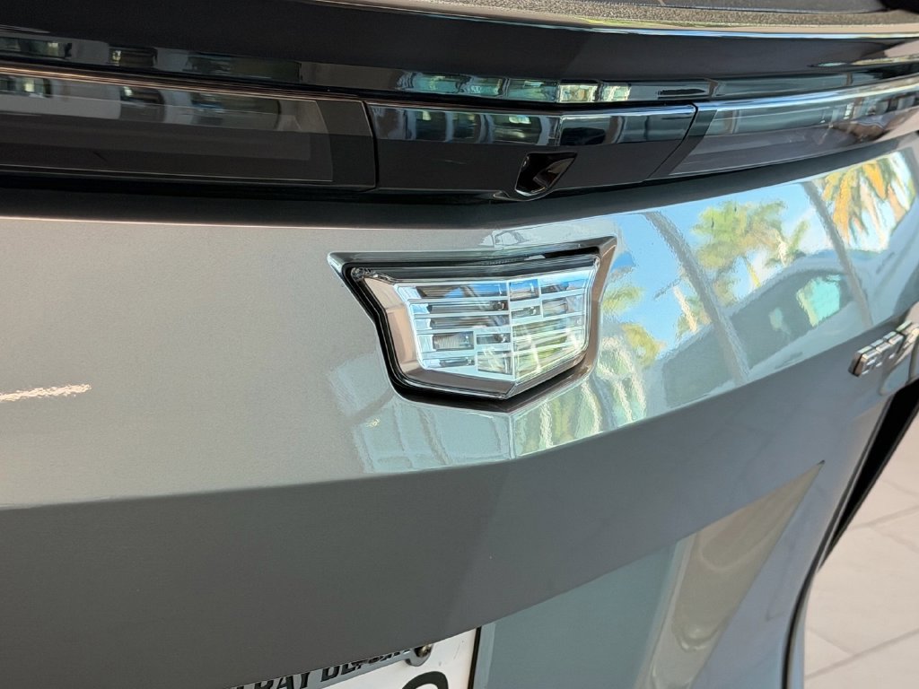 Used 2025 Cadillac Lyriq Sport w/ LPO, Floor Liner Package AWD/4WD image 15