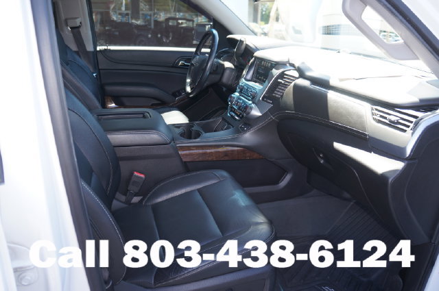 Used 2019 Chevrolet Tahoe LT w/ LT Signature Package AWD/4WD image 19