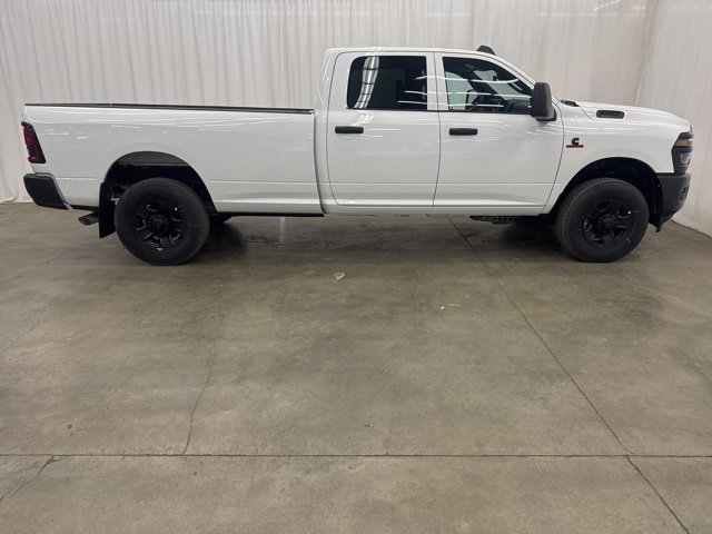 New 2025 RAM 3500 Tradesman image 16