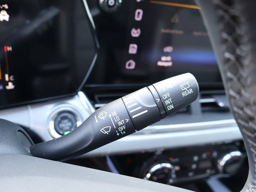 New 2026 Chevrolet Trax LT w/ Driver Confidence Package image 17