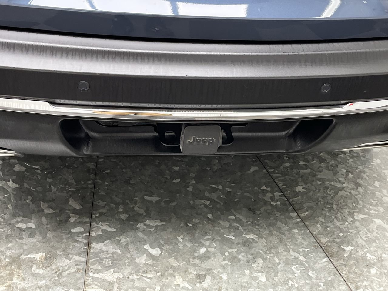 Used 2021 Jeep Cherokee Limited w/ Elite Package AWD/4WD image 33