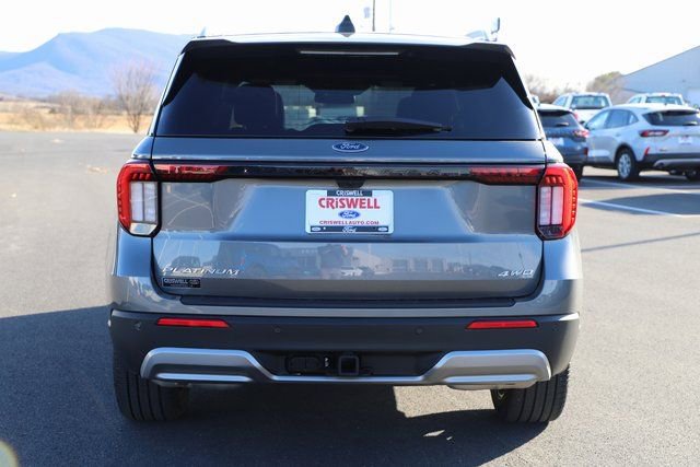 Used 2025 Ford Explorer Platinum w/ LUX Leather Package image 4
