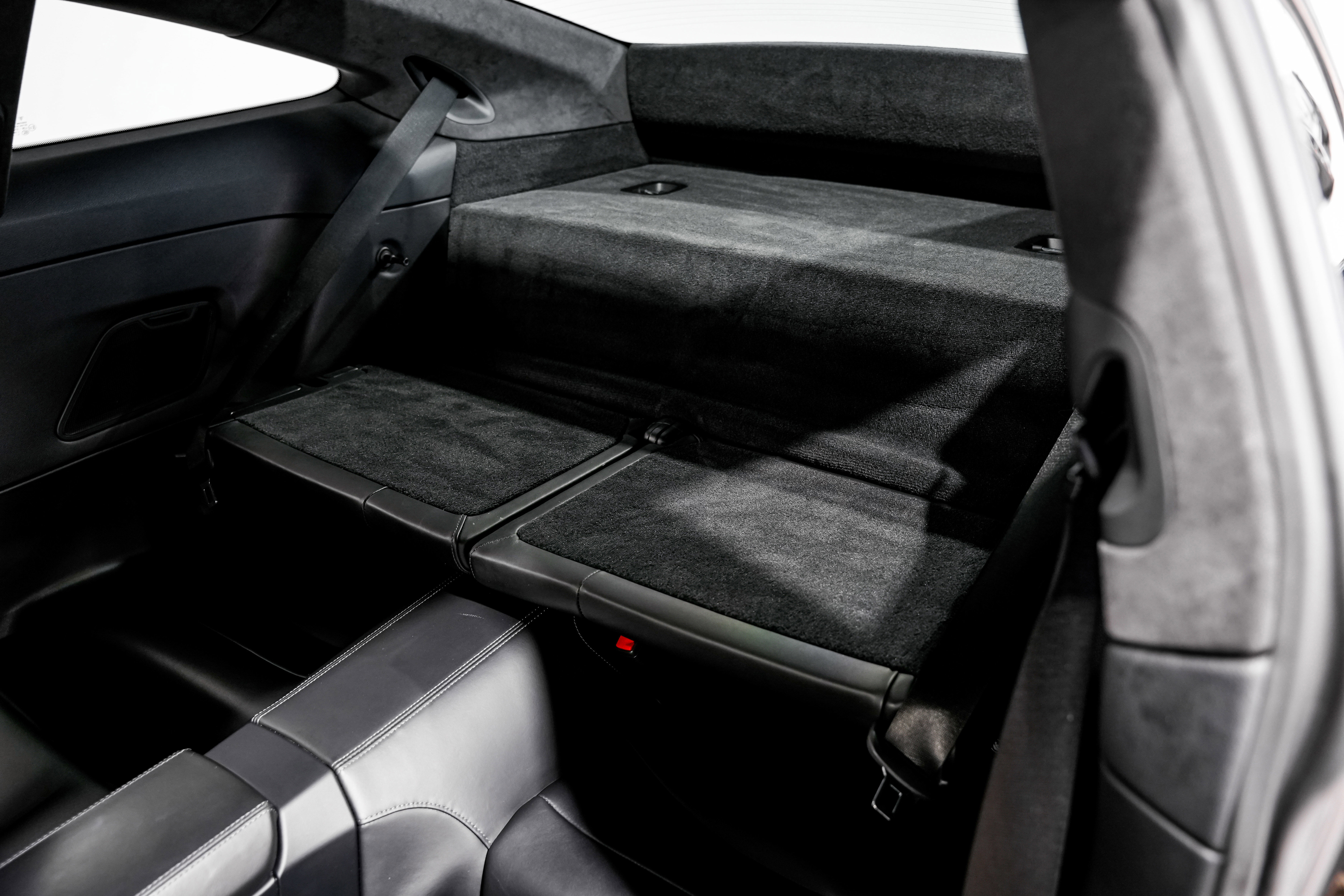 Used 2020 Porsche 911 Carrera S image 24