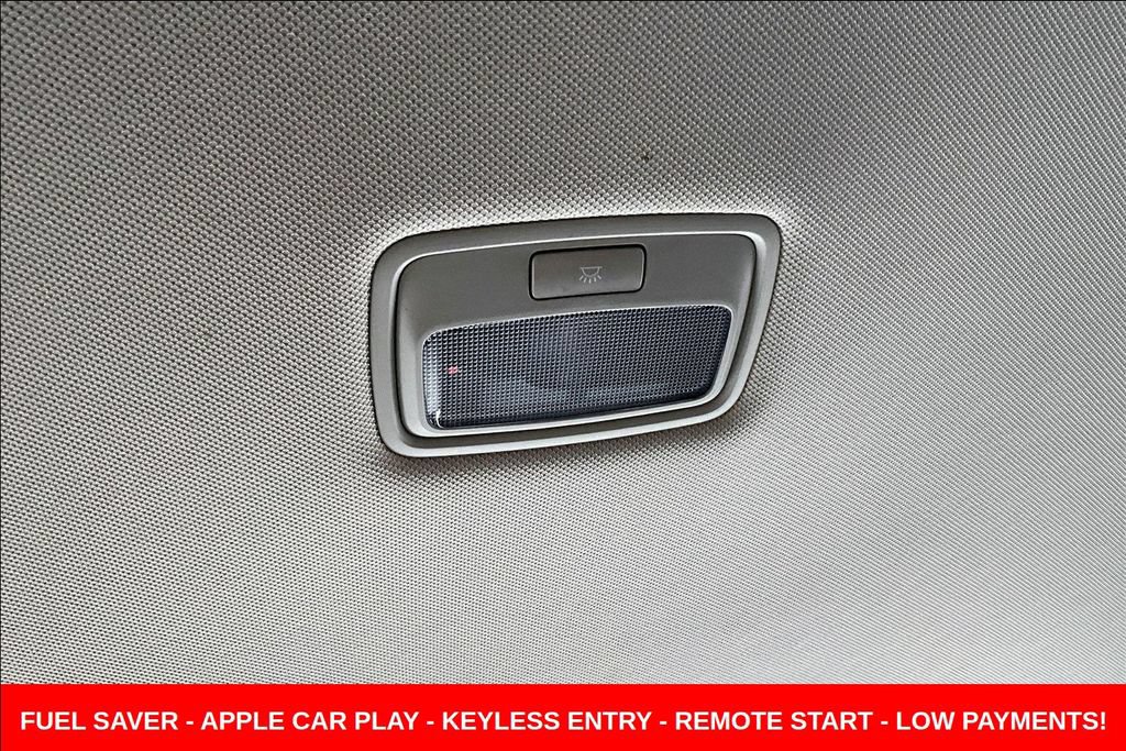 Used 2024 Kia Sorento LX FWD image 11