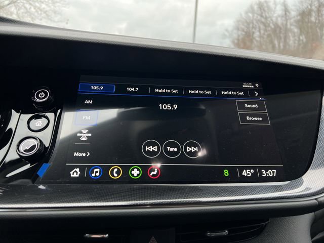 Used 2023 Buick Envision Essence image 11