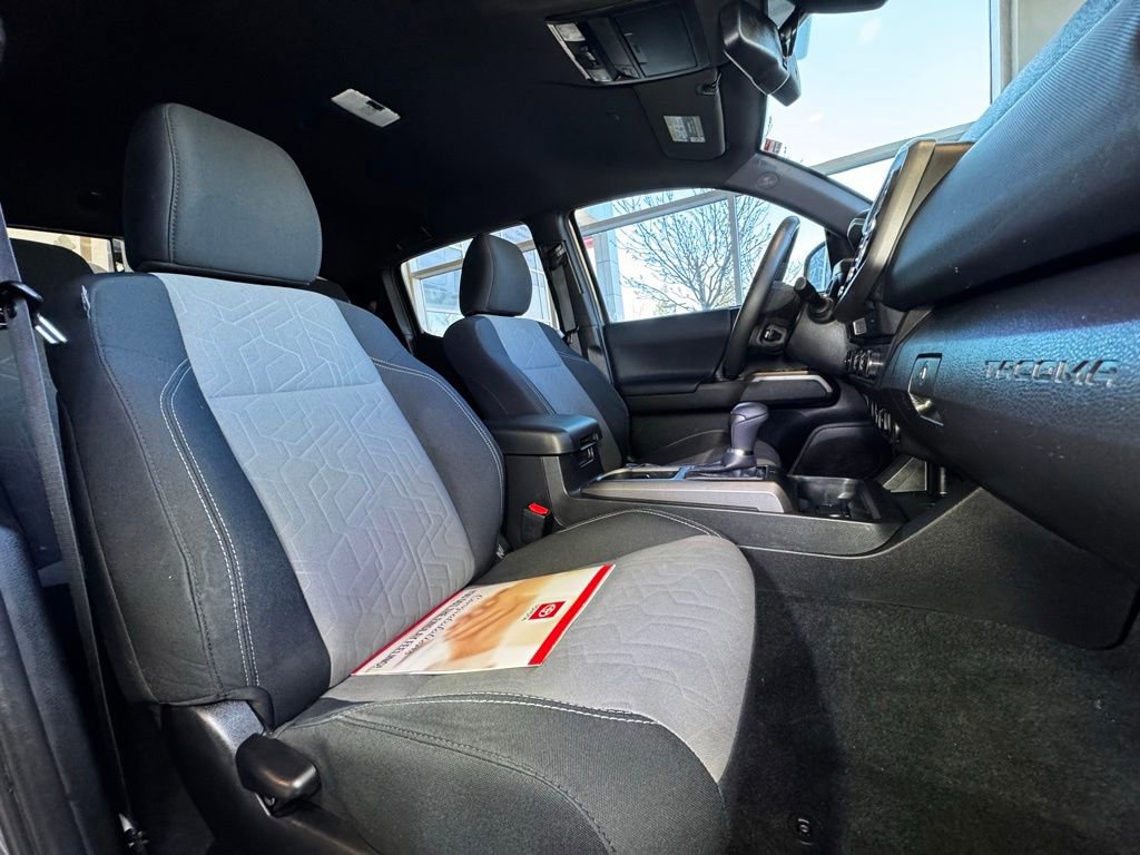 Certified 2022 Toyota Tacoma TRD Sport w/ Technology Package image 58