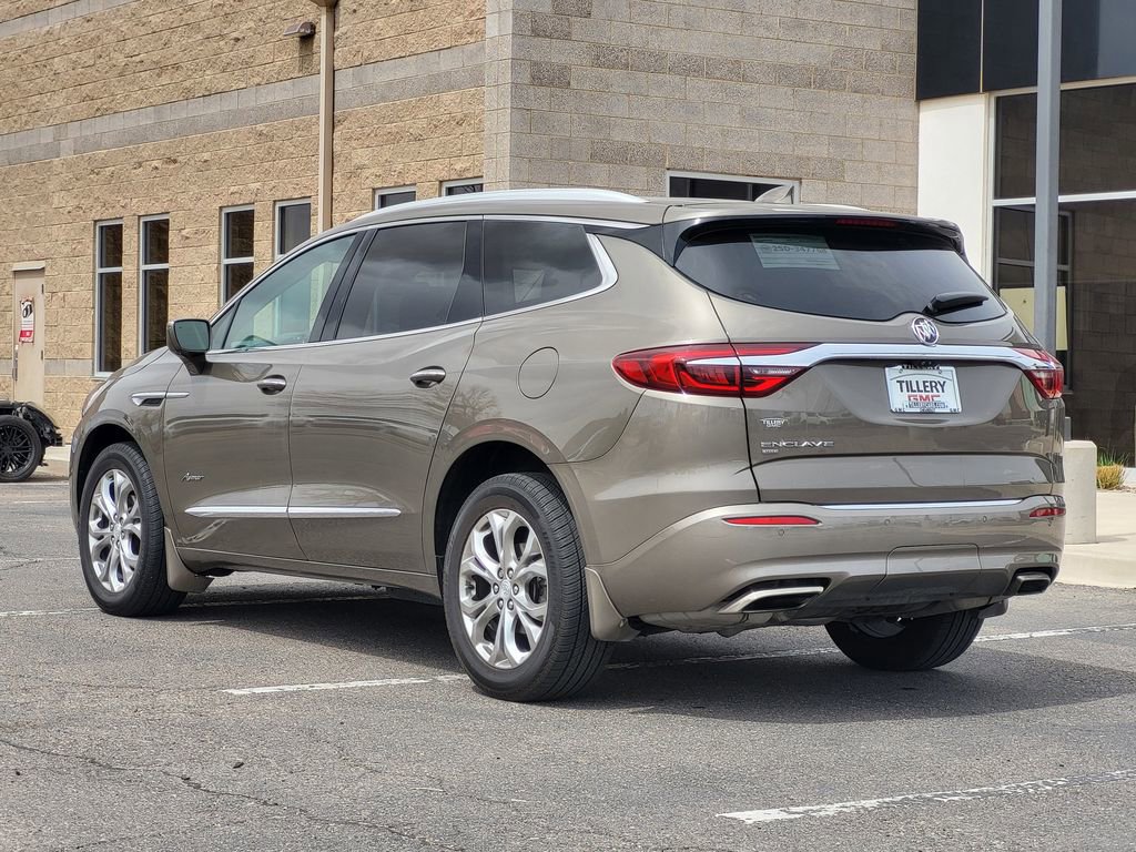 Used 2020 Buick Enclave Avenir w/ Avenir Technology Package AWD/4WD image 5