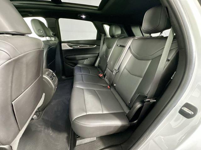 Used 2024 Cadillac XT5 Sportv w/ Technology Package AWD/4WD image 28