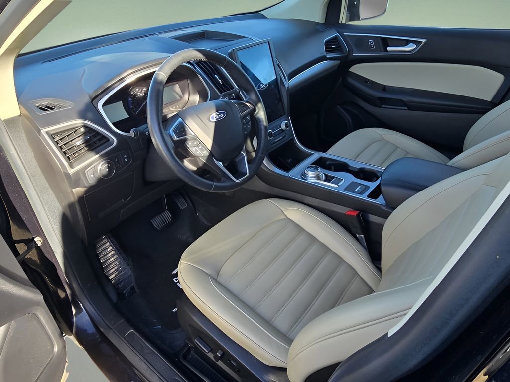 Used 2021 Ford Edge SEL w/ Convenience Package image 27