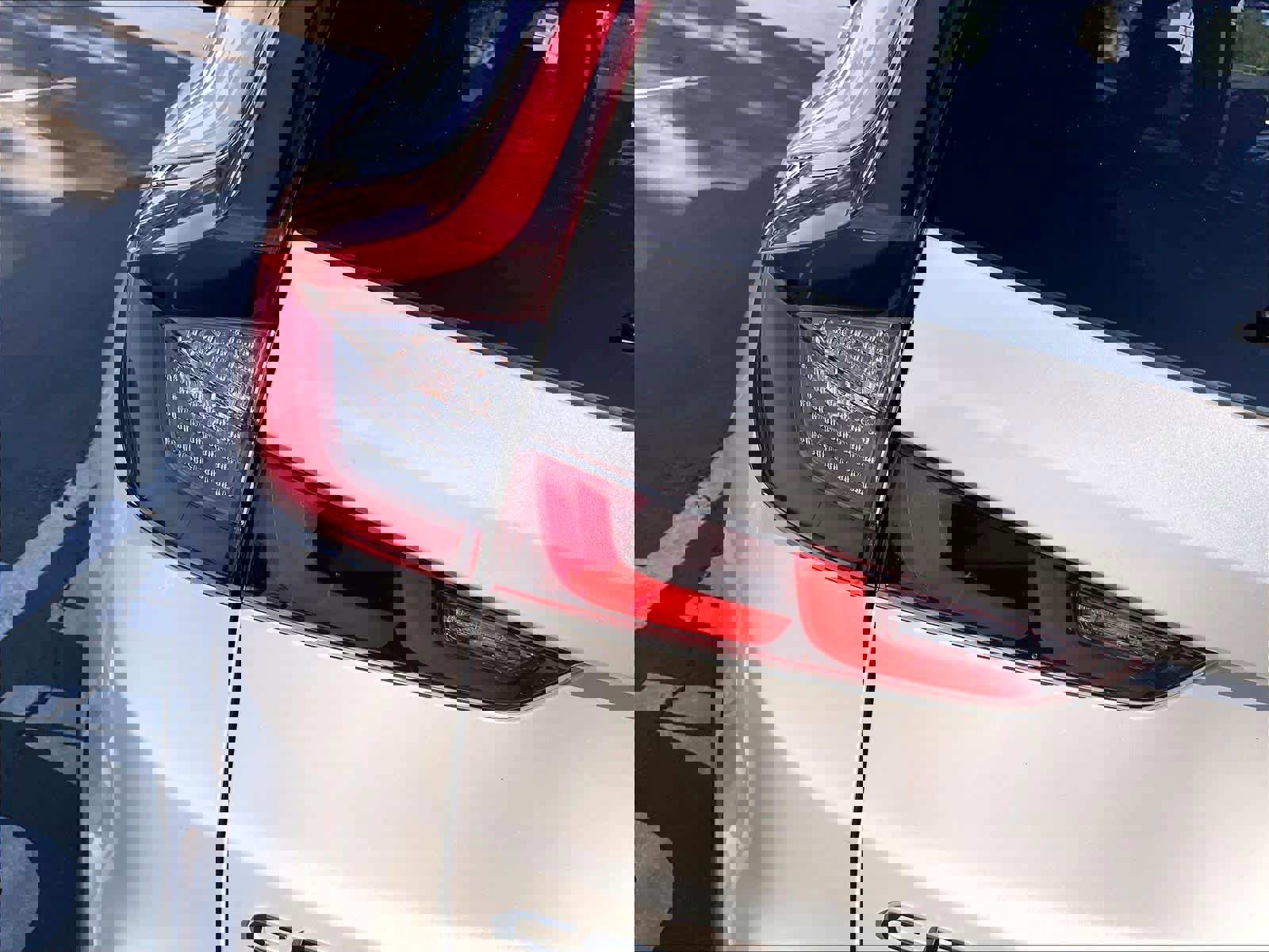 Used 2025 Honda CR-V Sport-L image 29