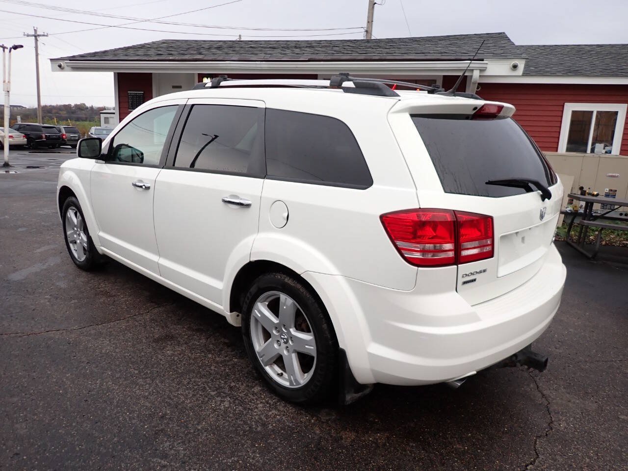 Used 2010 Dodge Journey R/T w/ Convenience Group II AWD/4WD image 4