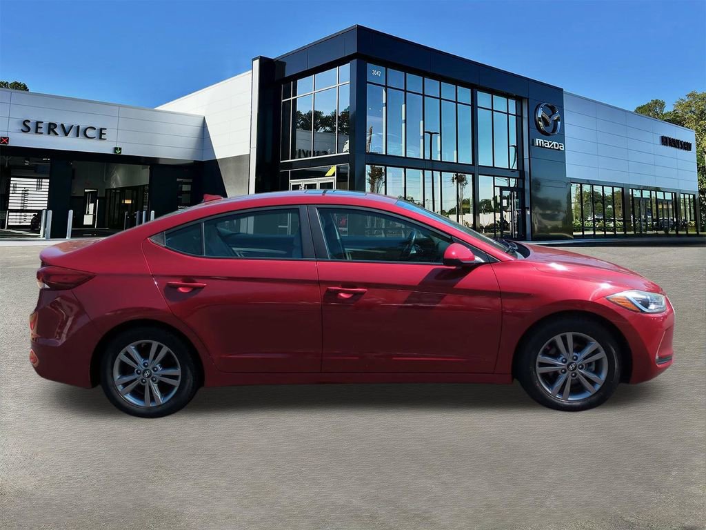 Used 2017 Hyundai Elantra Value Edition image 3