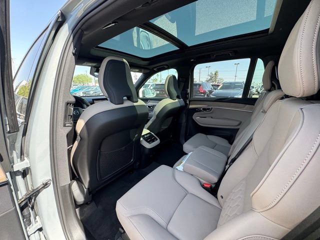 New 2026 Volvo XC90 B6 Plus w/ Protection Package AWD/4WD image 20