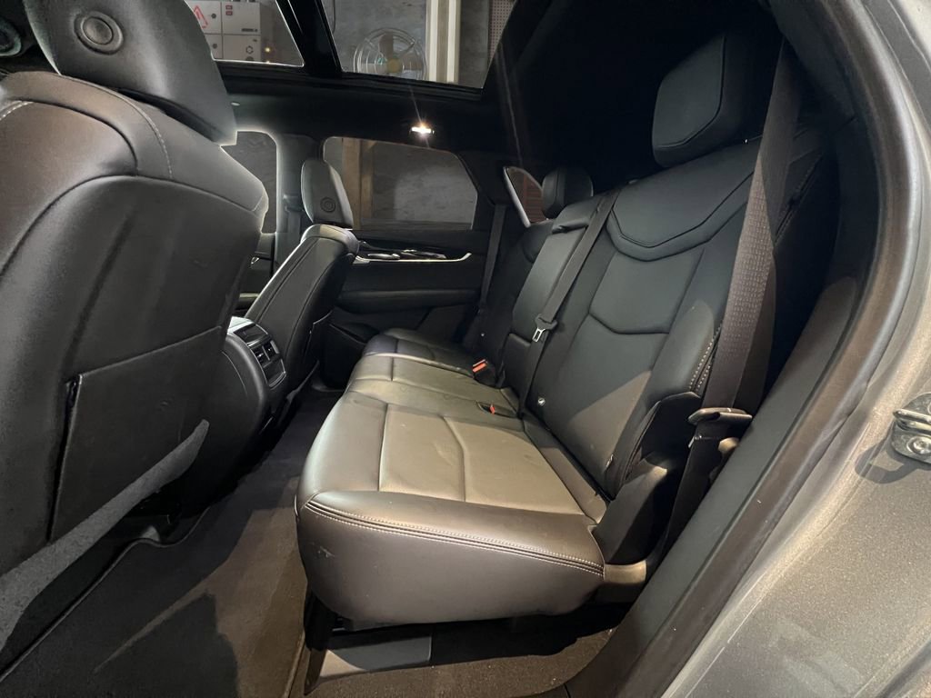 Certified 2025 Cadillac XT5 Premium Luxury image 14