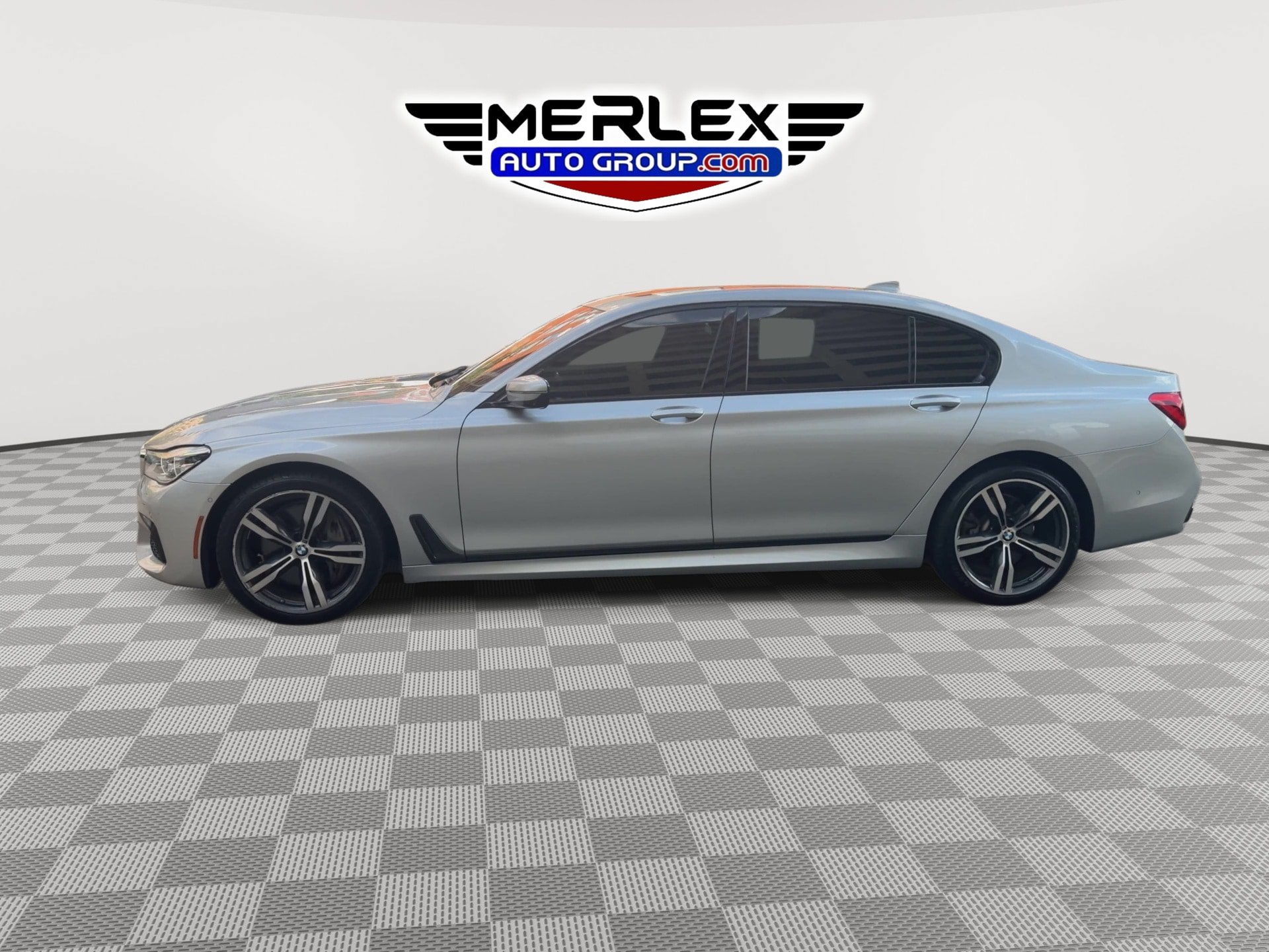 Used 2019 BMW 750i RWD image 5