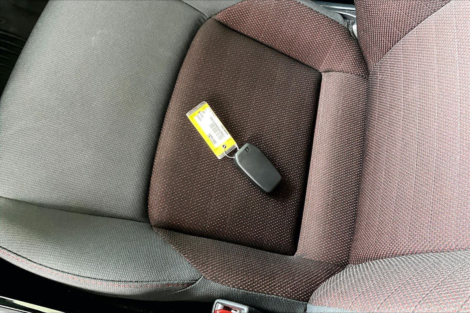 Certified 2025 Toyota Corolla SE FWD image 14