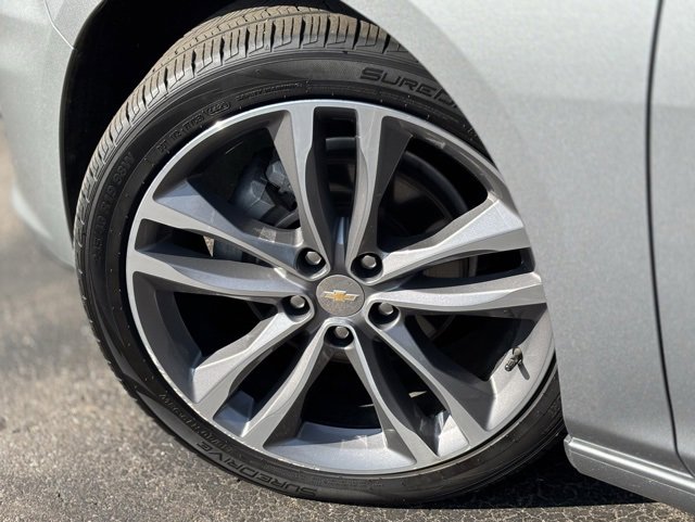 Used 2023 Chevrolet Malibu LT image 25