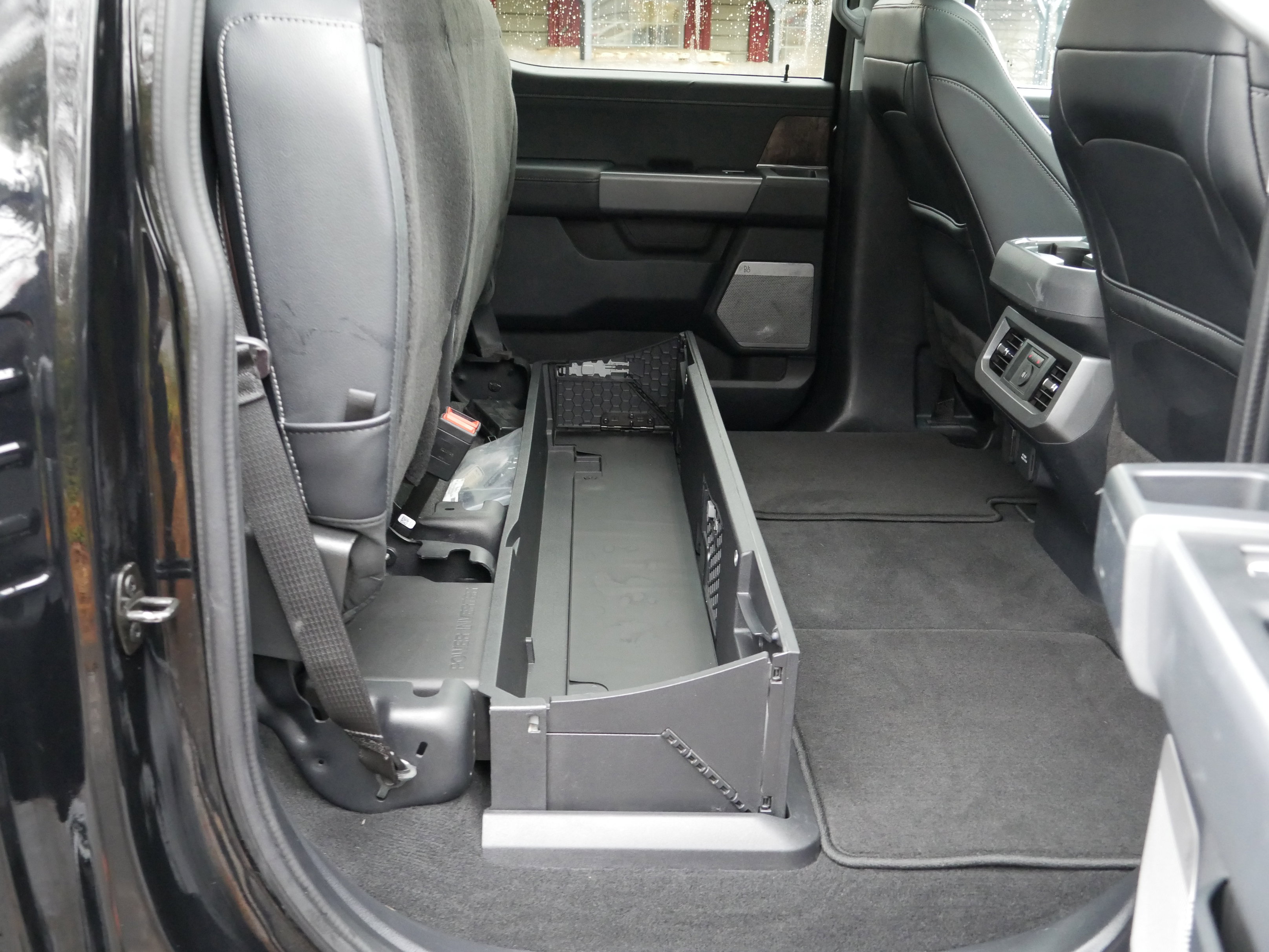 Certified 2023 Ford F350 Lariat w/ Black Appearance Package image 34