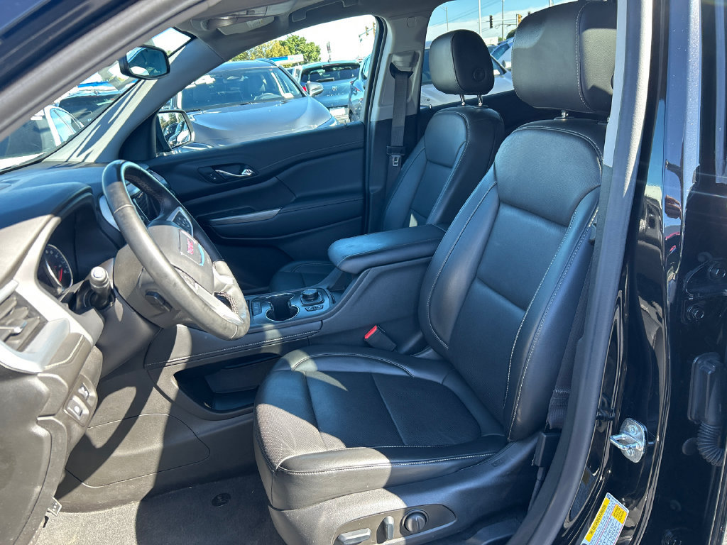 Certified 2023 GMC Acadia SLT w/ Elevation Edition AWD/4WD image 17