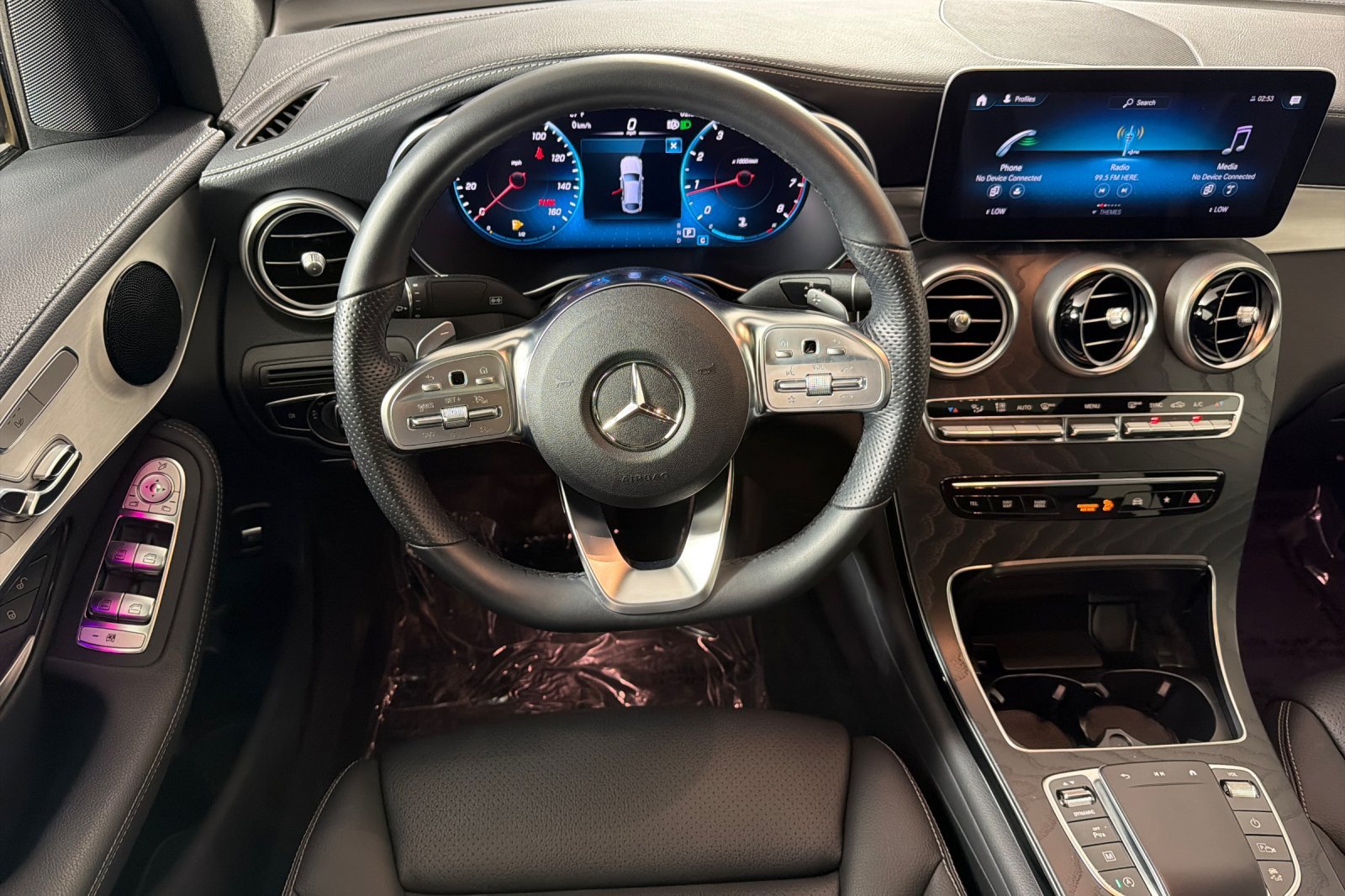 Used 2022 Mercedes-Benz GLC 300 4MATIC Coupe image 13
