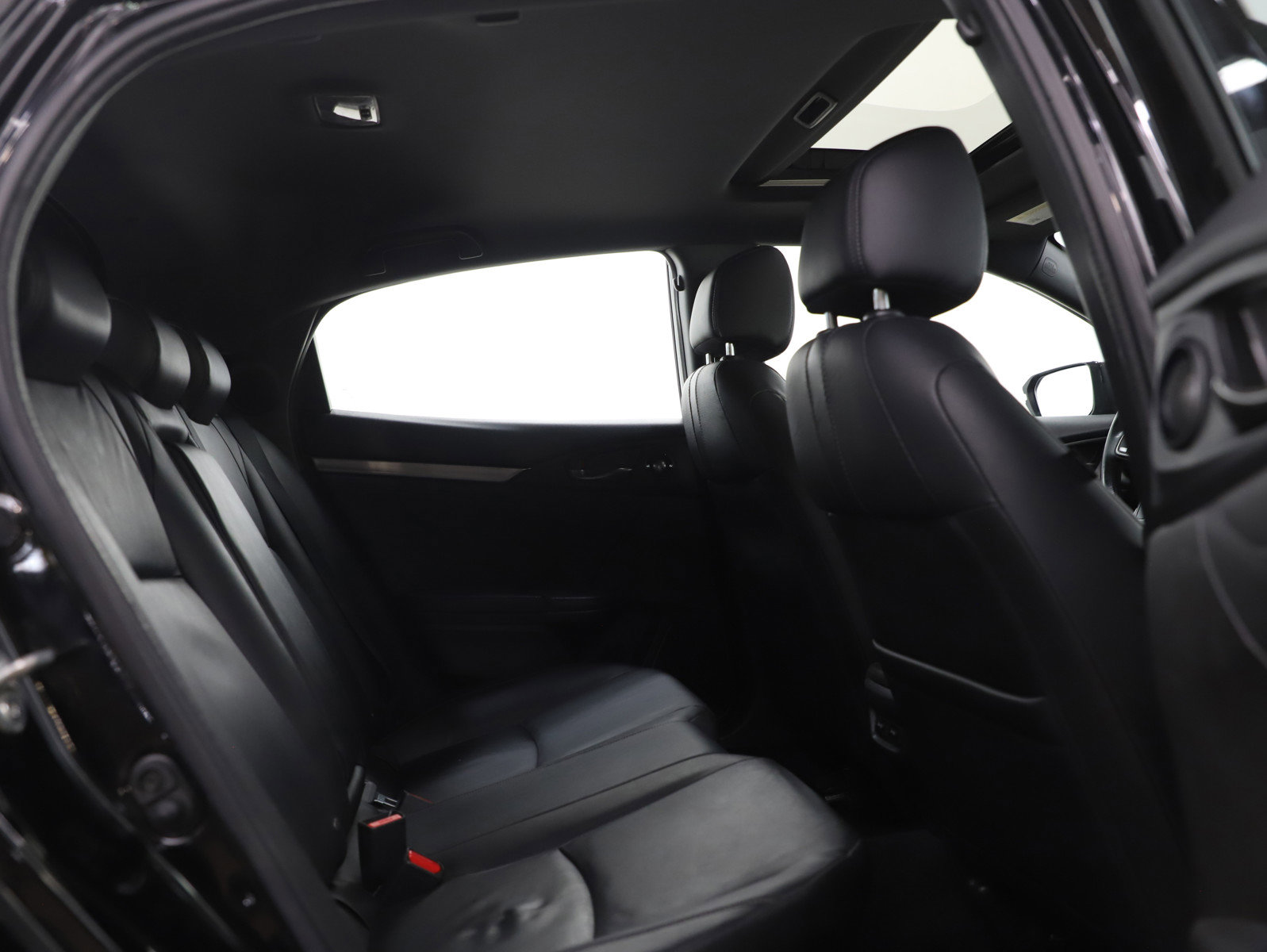 Used 2018 Honda Civic Sport Touring image 12