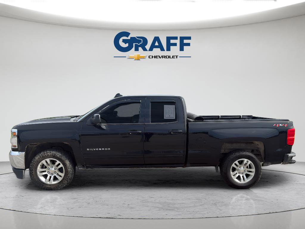 Used 2018 Chevrolet Silverado 1500 LT w/ All Star Edition AWD/4WD image 3