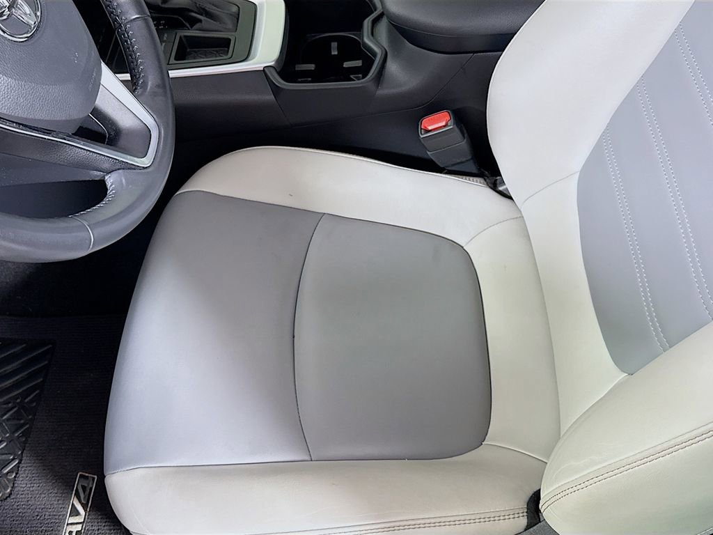 Certified 2022 Toyota RAV4 XLE Premium FWD image 18