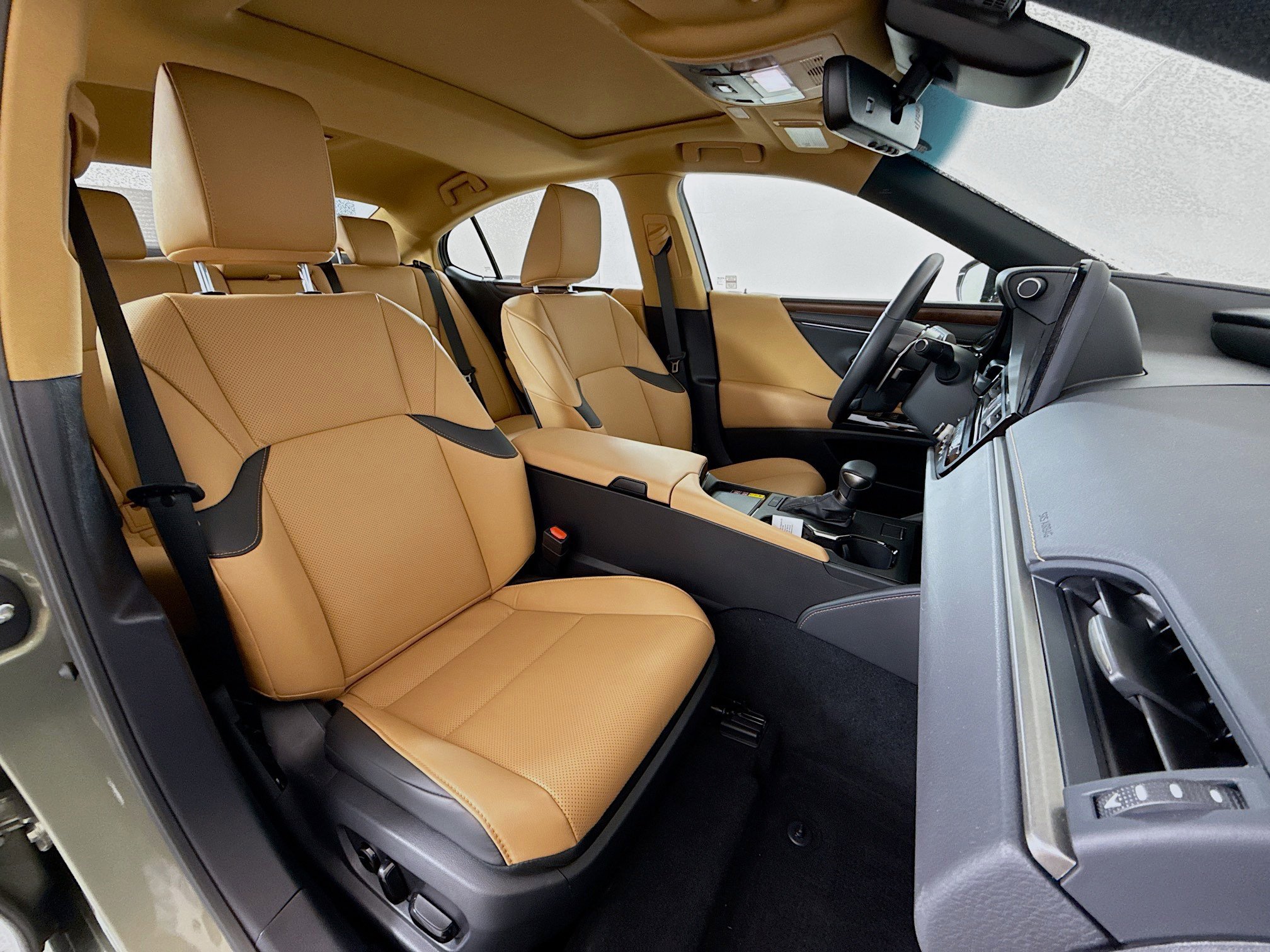 Certified 2024 Lexus ES 350 w/ Premium Package image 26