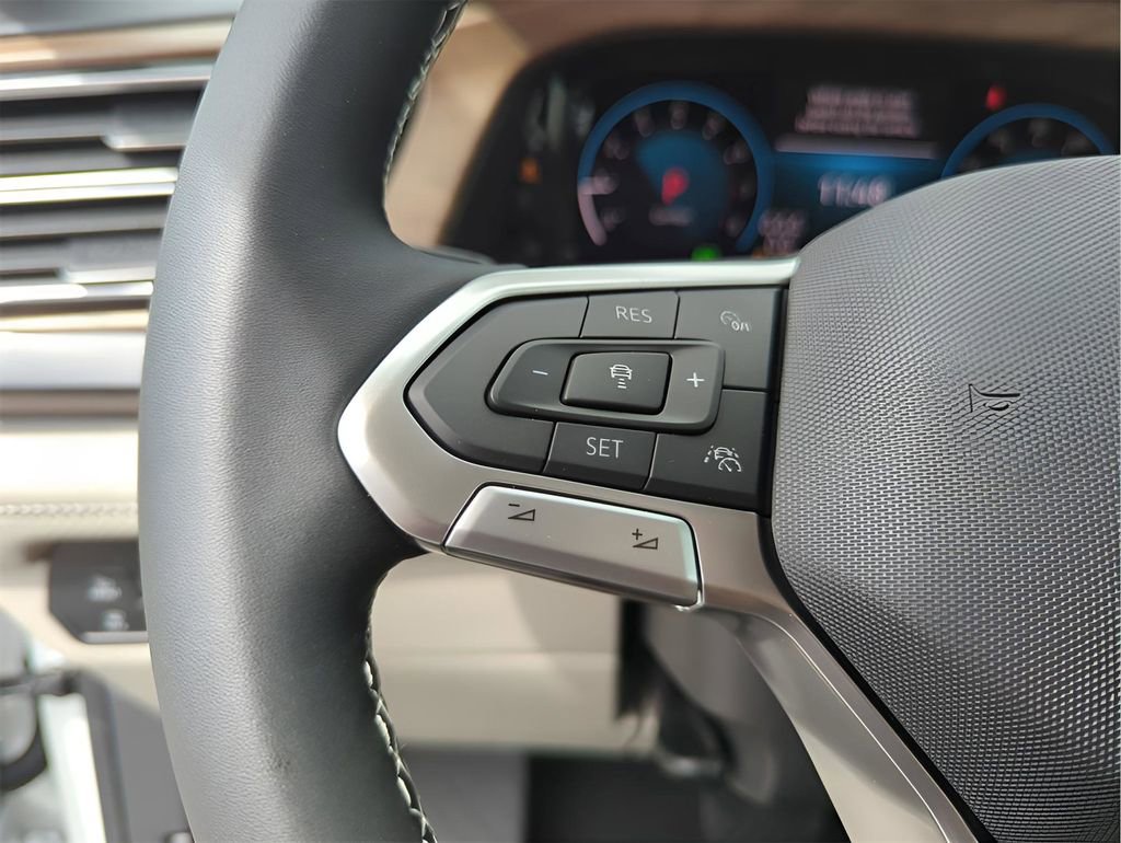 New 2026 Volkswagen Atlas SE image 31