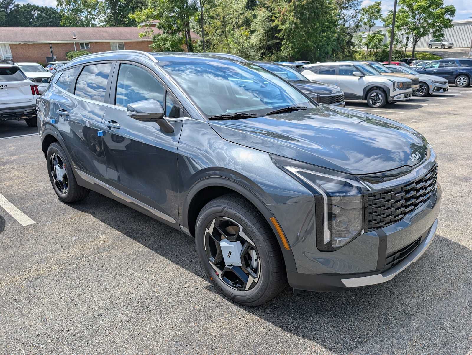 New 2026 Kia Sportage EX AWD/4WD image 6