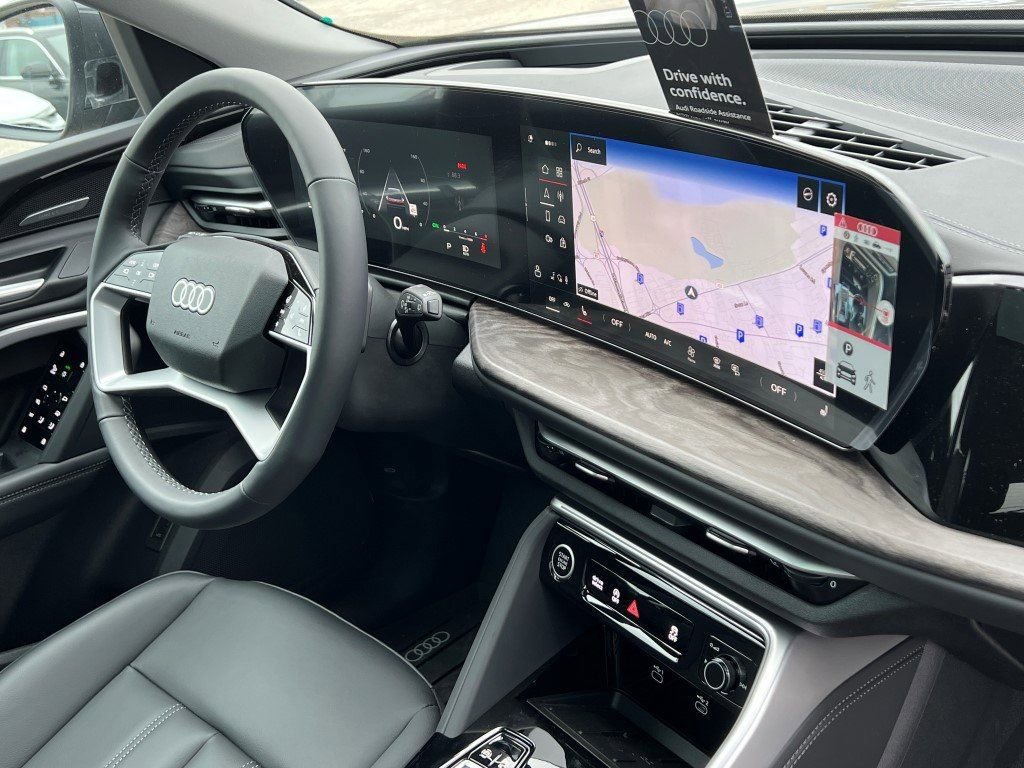 New 2025 Audi Q5 2.0T Premium Plus image 7
