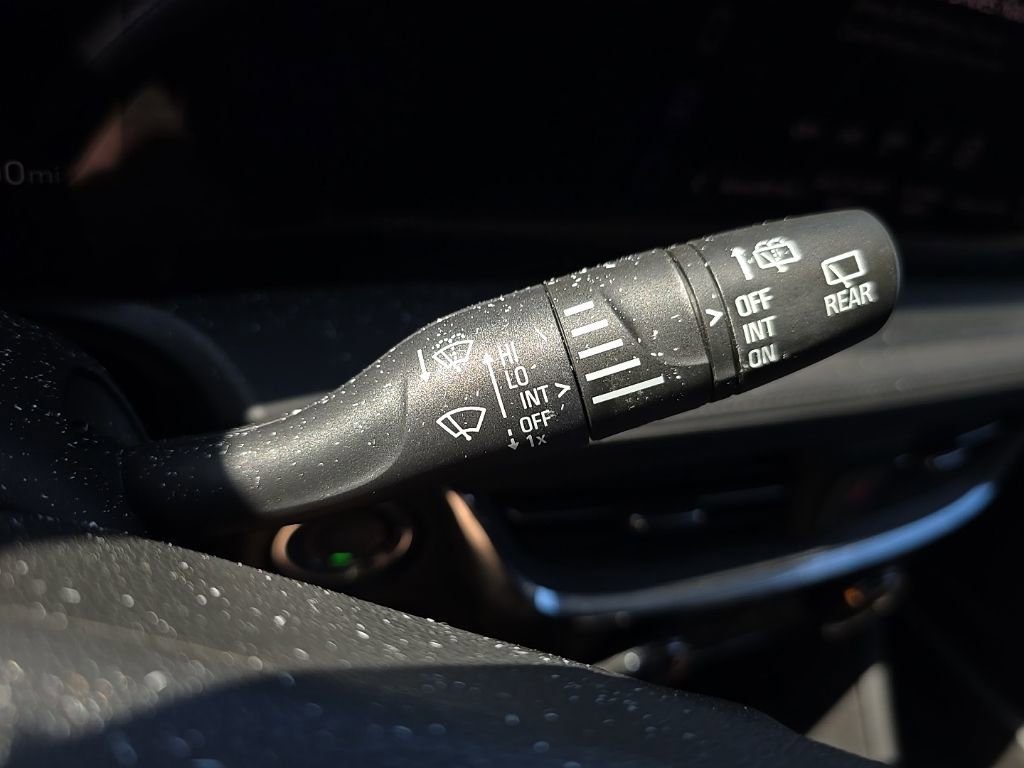 Used 2025 Buick Encore GX Preferred FWD image 22