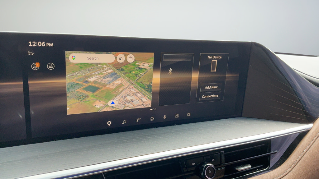 Used 2025 INFINITI QX80 Sensory AWD/4WD image 11