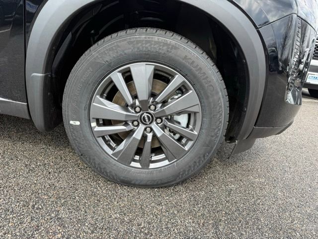 New 2026 Nissan Pathfinder SV AWD/4WD image 14