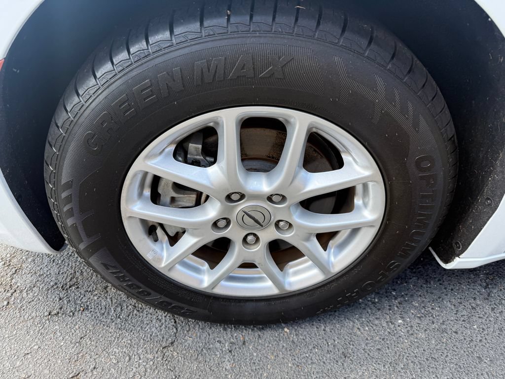 Used 2022 Chrysler Pacifica Touring-L FWD image 37
