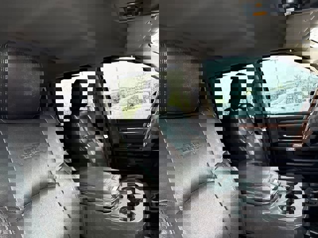 Used 2016 RAM 5500 Laramie image 26