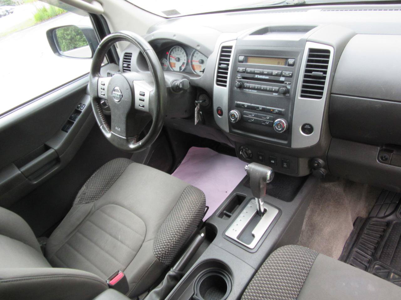 Used 2011 Nissan Xterra PRO-4X AWD/4WD image 14