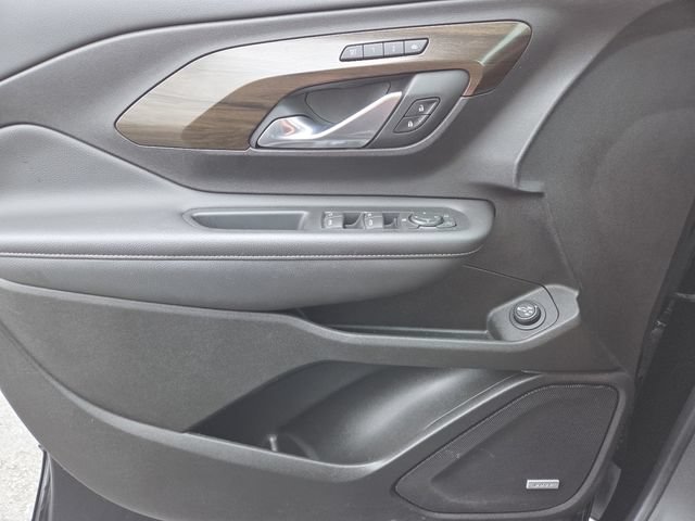 Used 2018 GMC Terrain Denali w/ Advanced Safety Package AWD/4WD image 35
