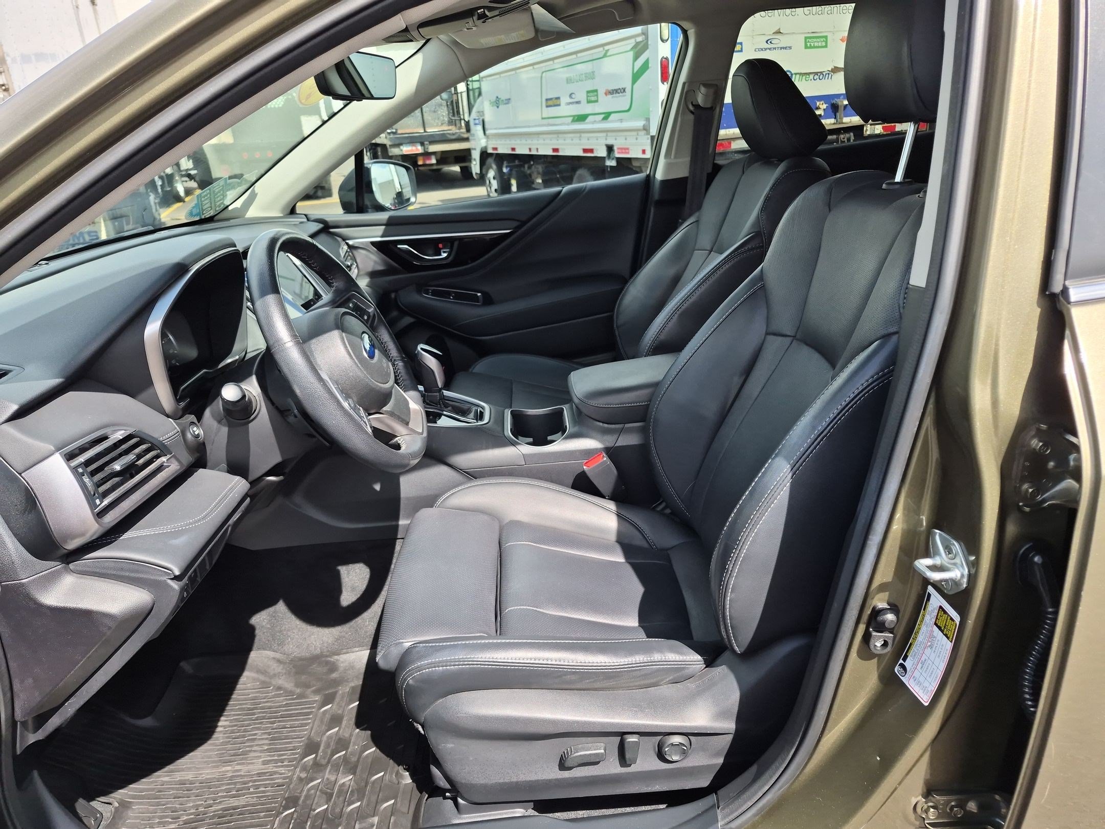 Used 2024 Subaru Outback Limited AWD/4WD image 24
