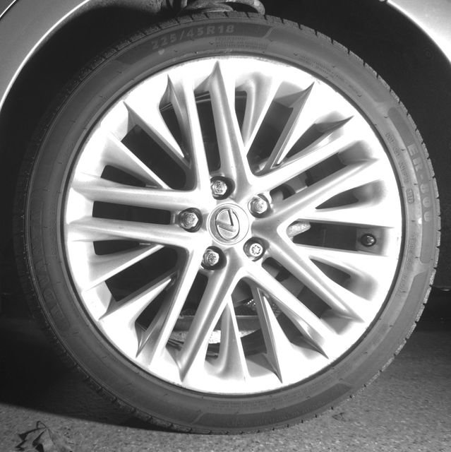 Used 2014 Lexus ES 350 350 w/ Luxury Package image 38